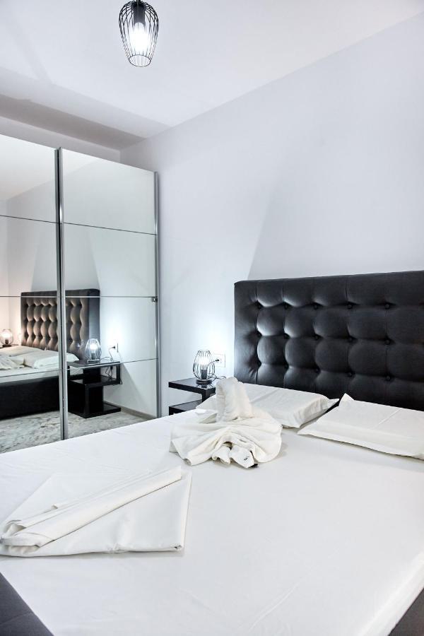 Summer Dream Beach Apartment Нэводари Экстерьер фото
